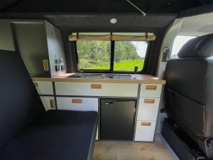 Volkswagen bus ombouwen tot camper