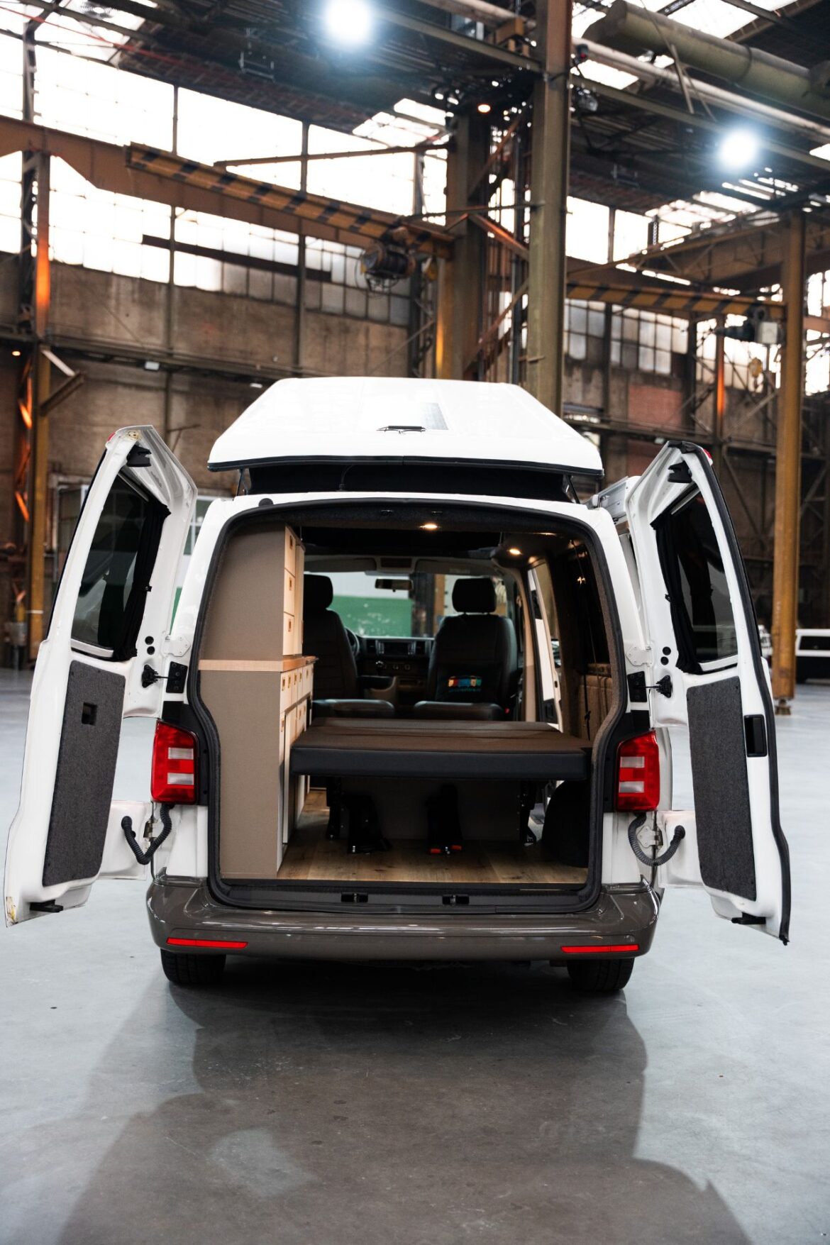 buscamper-interieur-fotos (1)